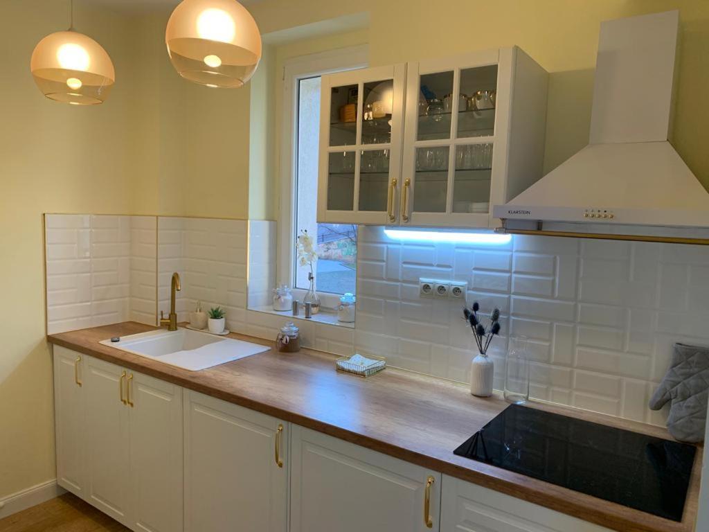 New Oldtown Apartment Near St Martin Cathedral, Ac, Balcony براتسيلافا المظهر الخارجي الصورة